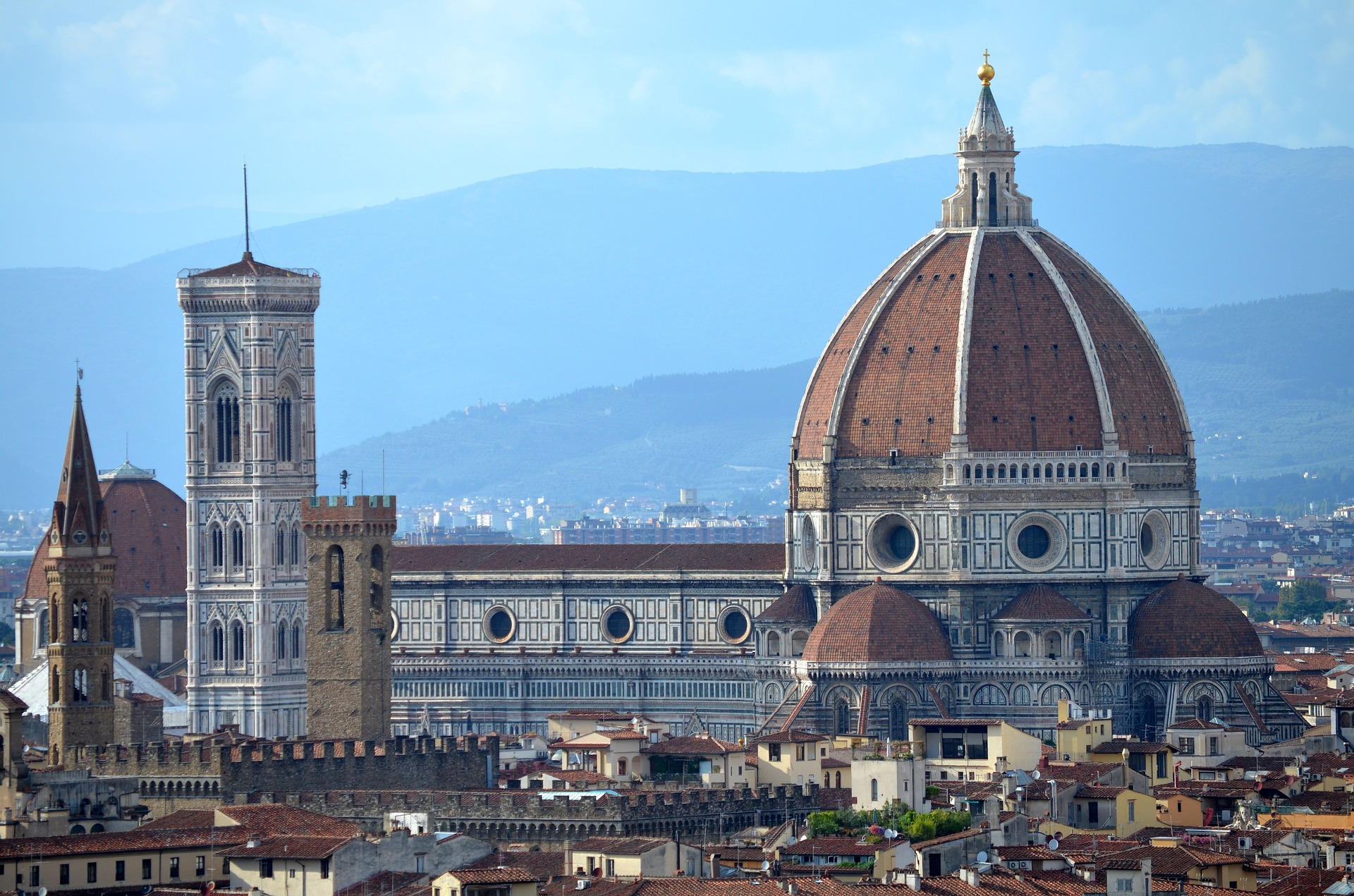 Tassa di soggiorno Firenze - Costi, guida e obblighi per i gestori Tassa di soggiorno Firenze - Costi, guida e obblighi per i gestori
